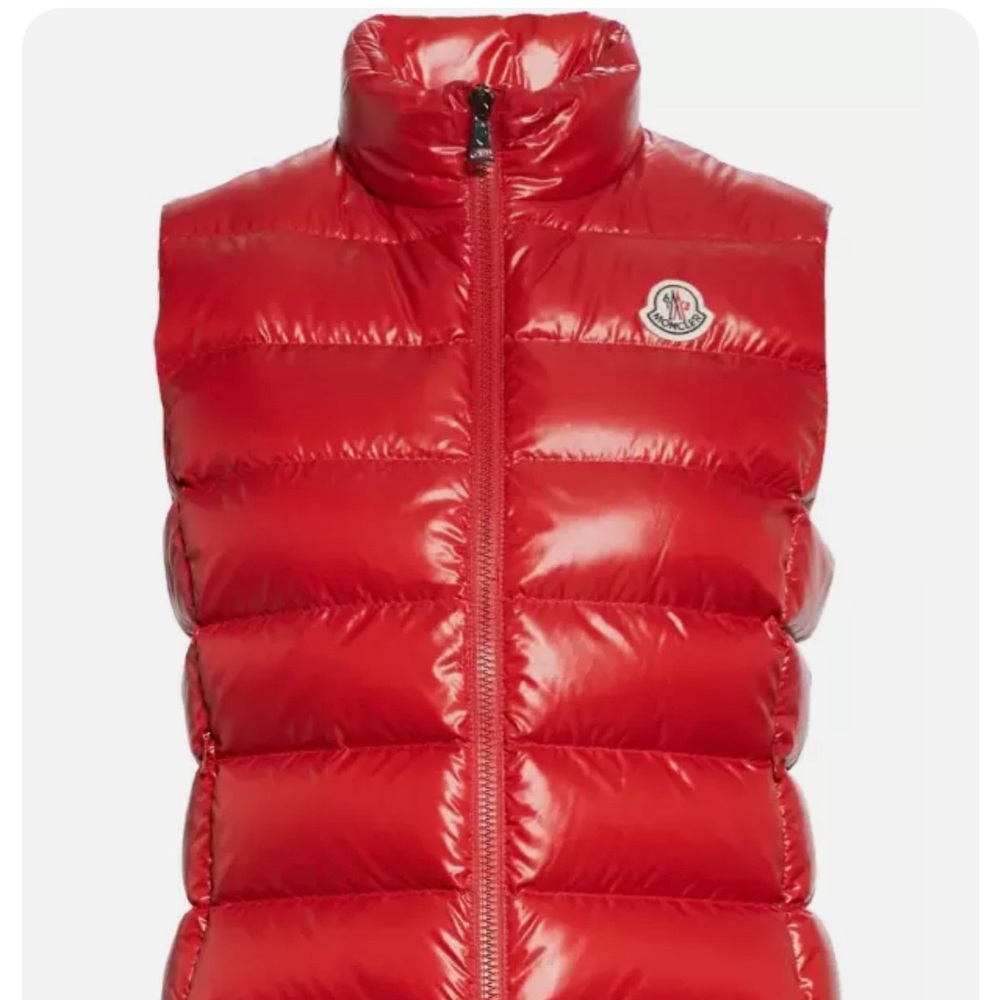 Moncler Womens Ghany Short Shiny Nylon Down Vest